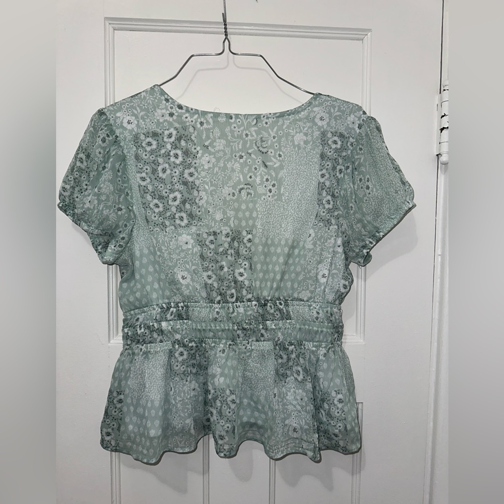 Blouse, No Boundaries, Medium, Mint& White